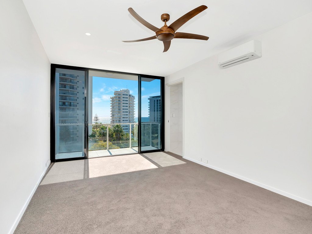 5/1 South Street COOLANGATTA 5