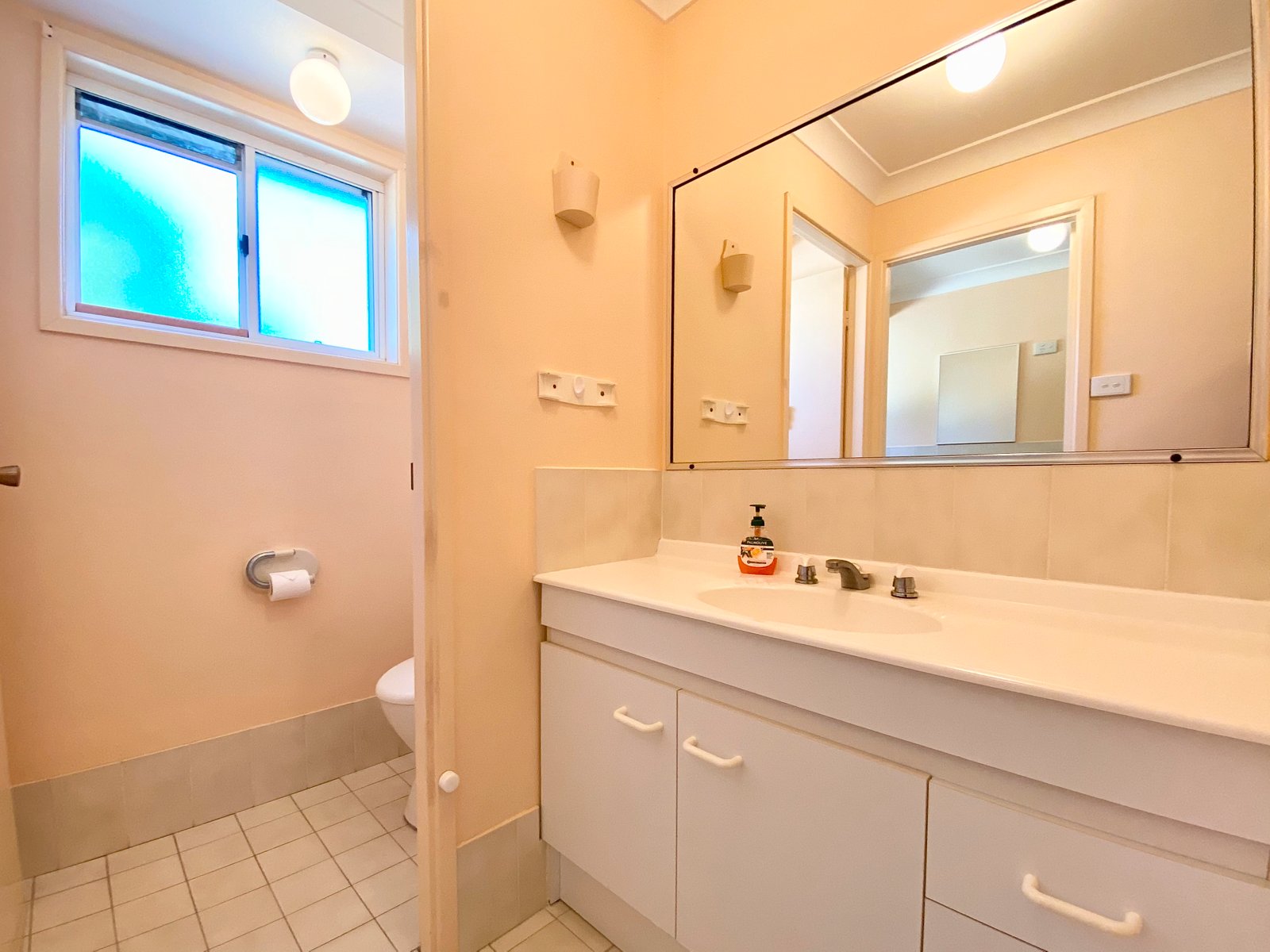 51 Spinnaker Way CORLETTE 16
