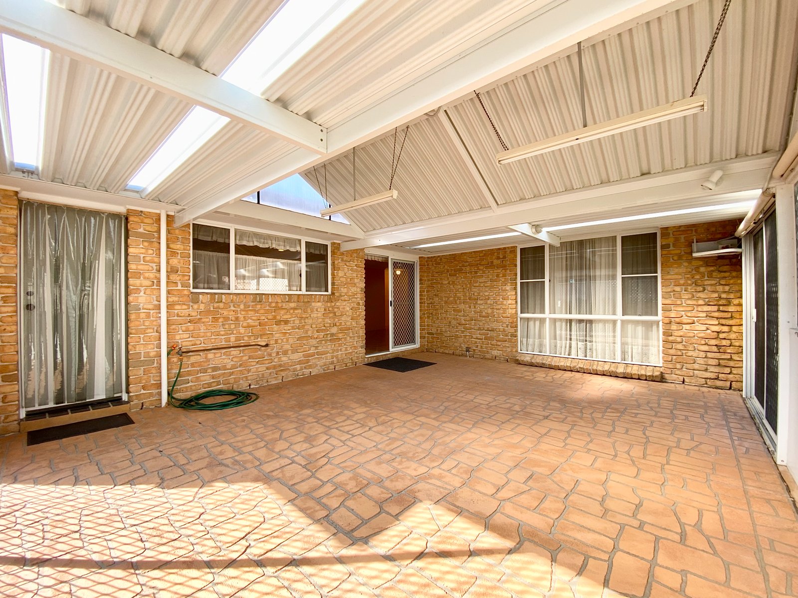 51 Spinnaker Way CORLETTE 19