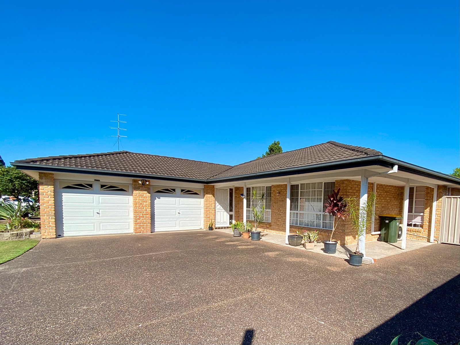 51 Spinnaker Way CORLETTE 26