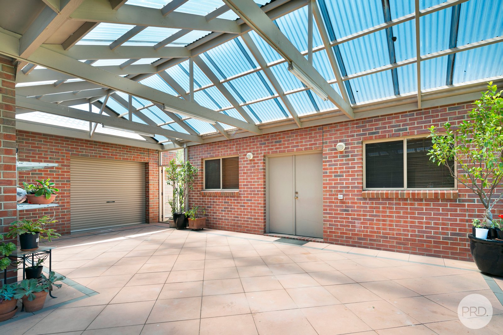 51 Stirling Dr  LAKE GARDENS 19
