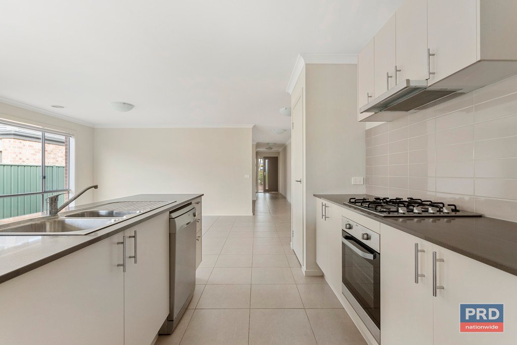 51 Symbester Crescent EAGLEHAWK 3