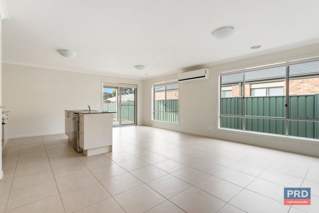 51 Symbester Crescent EAGLEHAWK 4