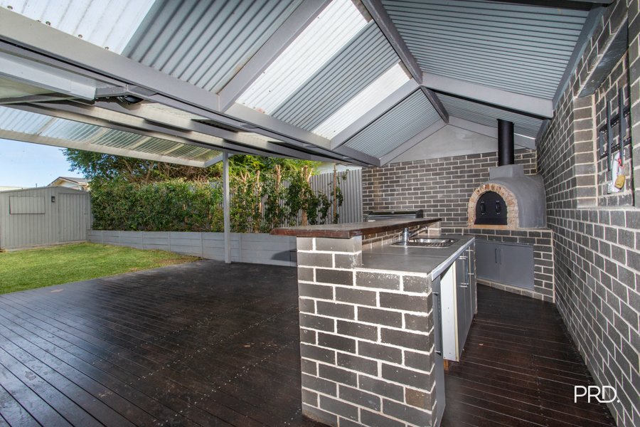 51 Third St  Warragamba 15