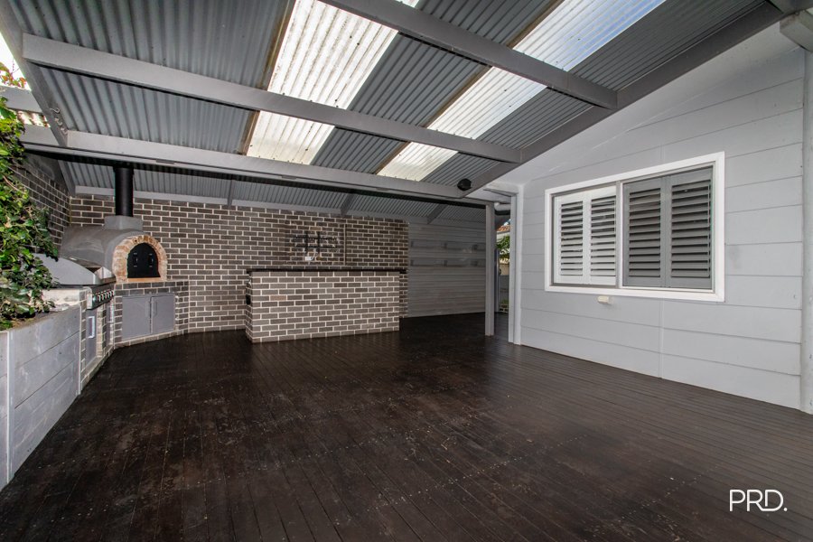 51 Third St  Warragamba 13