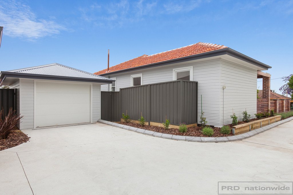 51 Thompson Street EAST MAITLAND 14