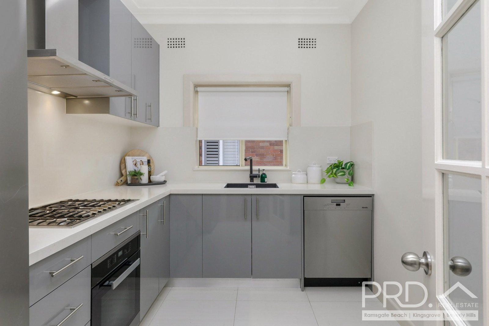 51 Vivienne Street KINGSGROVE 3