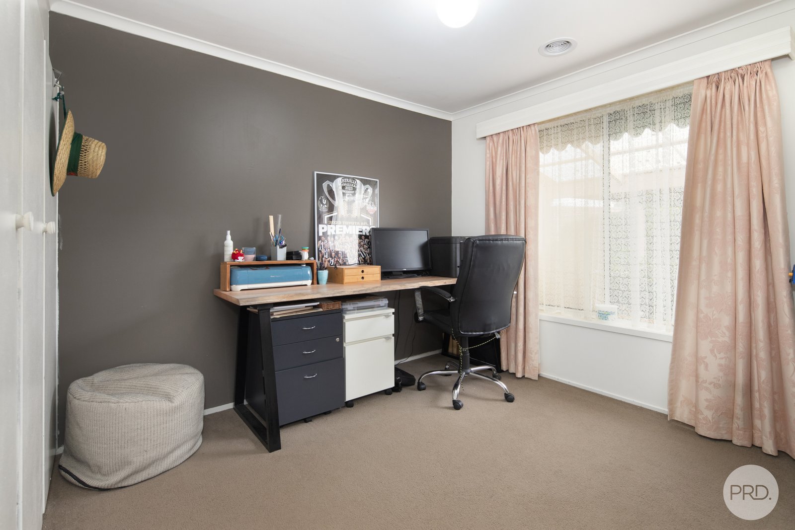 51 Whitelaw Avenue DELACOMBE 7