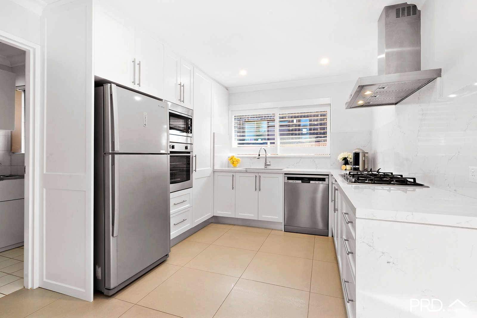 5/10-12 Highland Avenue ROSELANDS 3