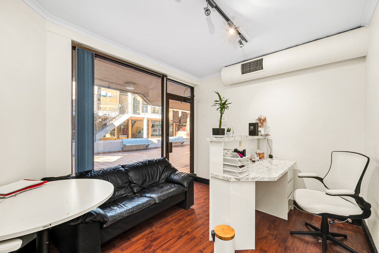 5/10-12 Woodville Street HURSTVILLE 5