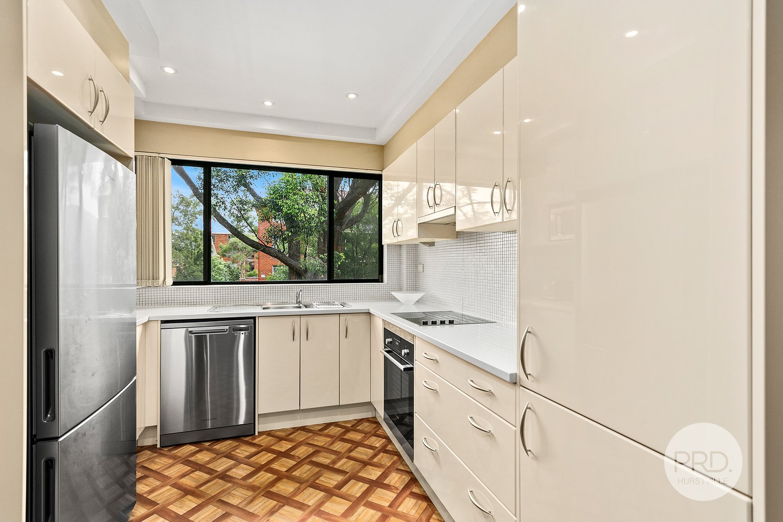 5/10-14 St Georges Parade HURSTVILLE 3