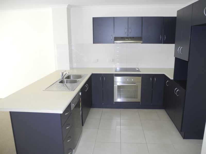 5/10 Arthur Street BOYNE ISLAND 5
