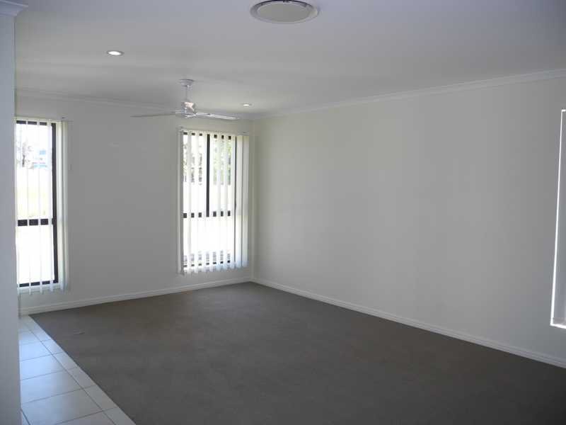5/10 Arthur Street BOYNE ISLAND 8