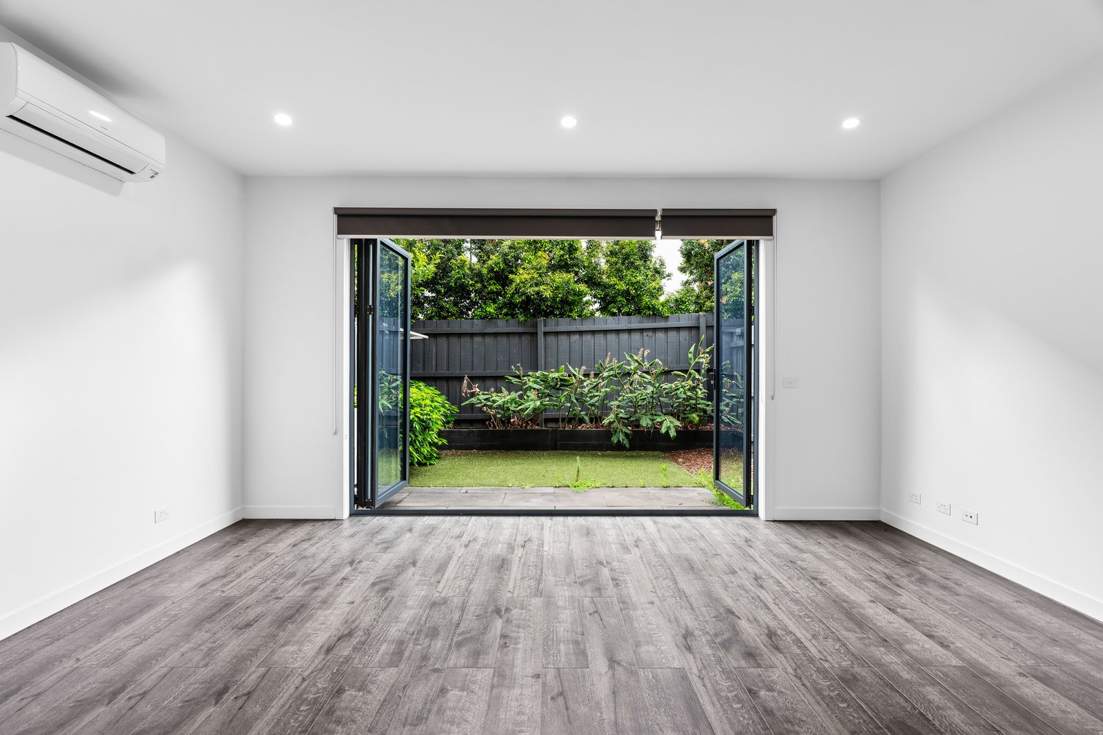 Gallery: 5/10 Carrum Street
