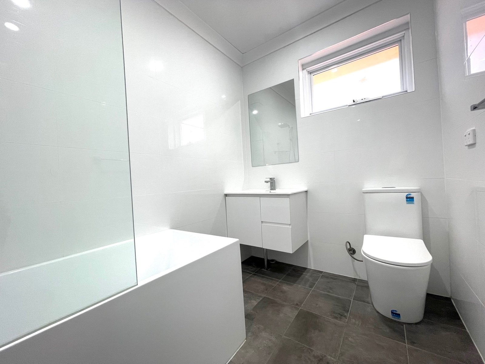 5/10 Colin Street LAKEMBA 5