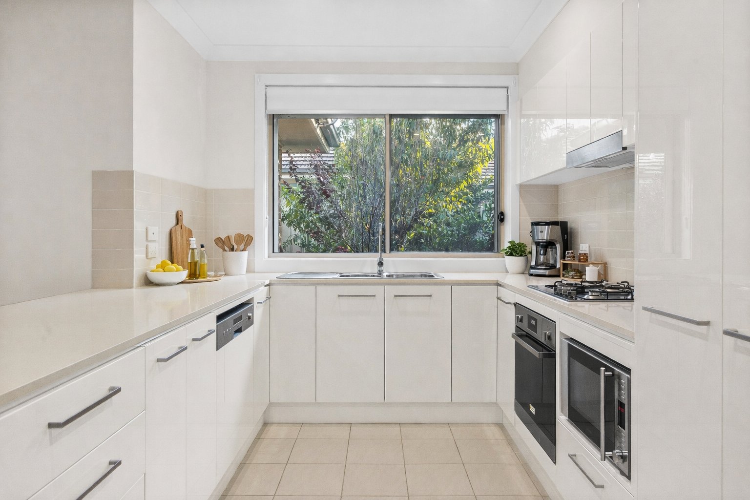 5/10 Derwent Avenue AVONDALE 2