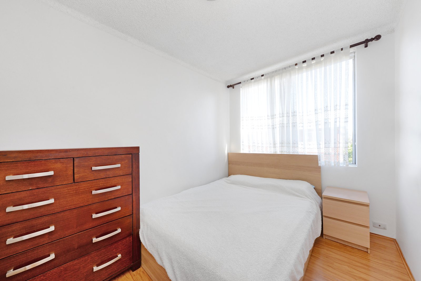 5/10 Grace Campbell Crescent HILLSDALE 3