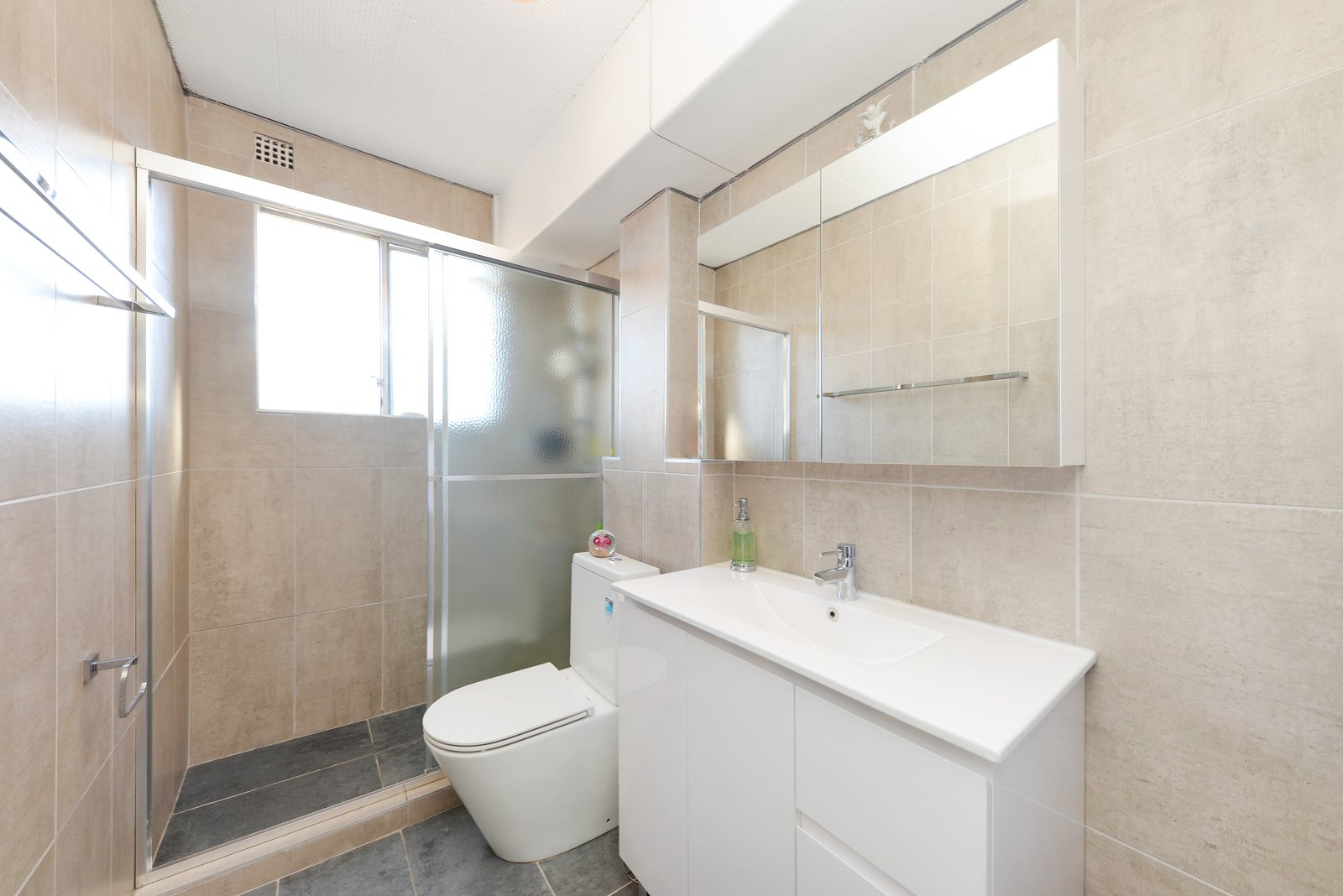 5/10 Grace Campbell Crescent HILLSDALE 7