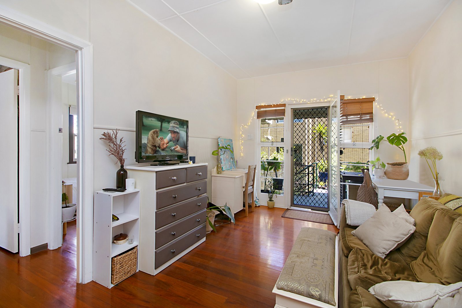 5/10 Haig Street COOLANGATTA 3