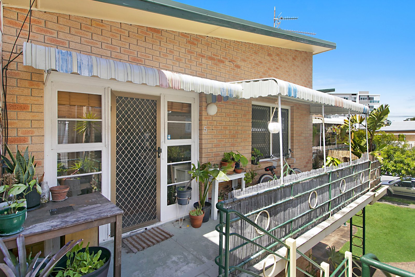 5/10 Haig Street COOLANGATTA 8