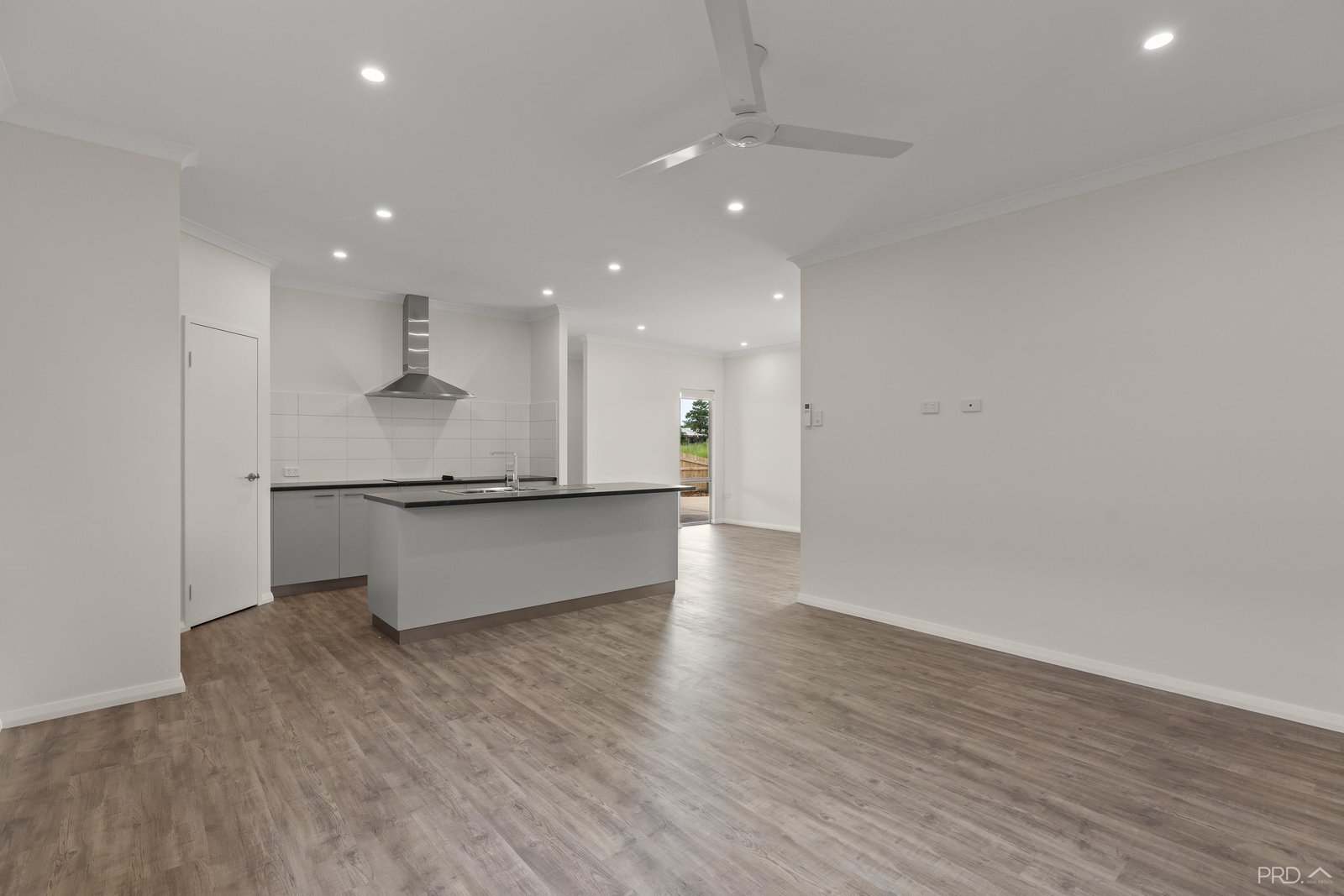 5/10 Nagula Court CABLE BEACH 10