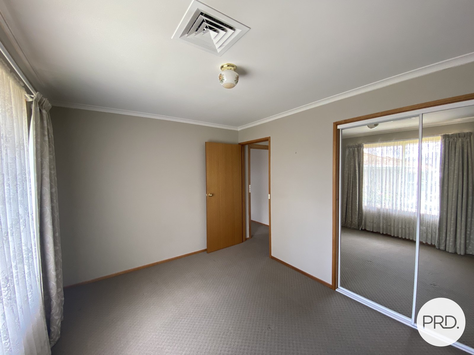 5/10 O'Brien Street GLENORCHY 8