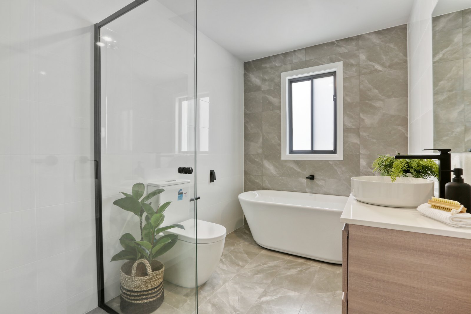 5/10 Taylor Rd  ALBION PARK 6