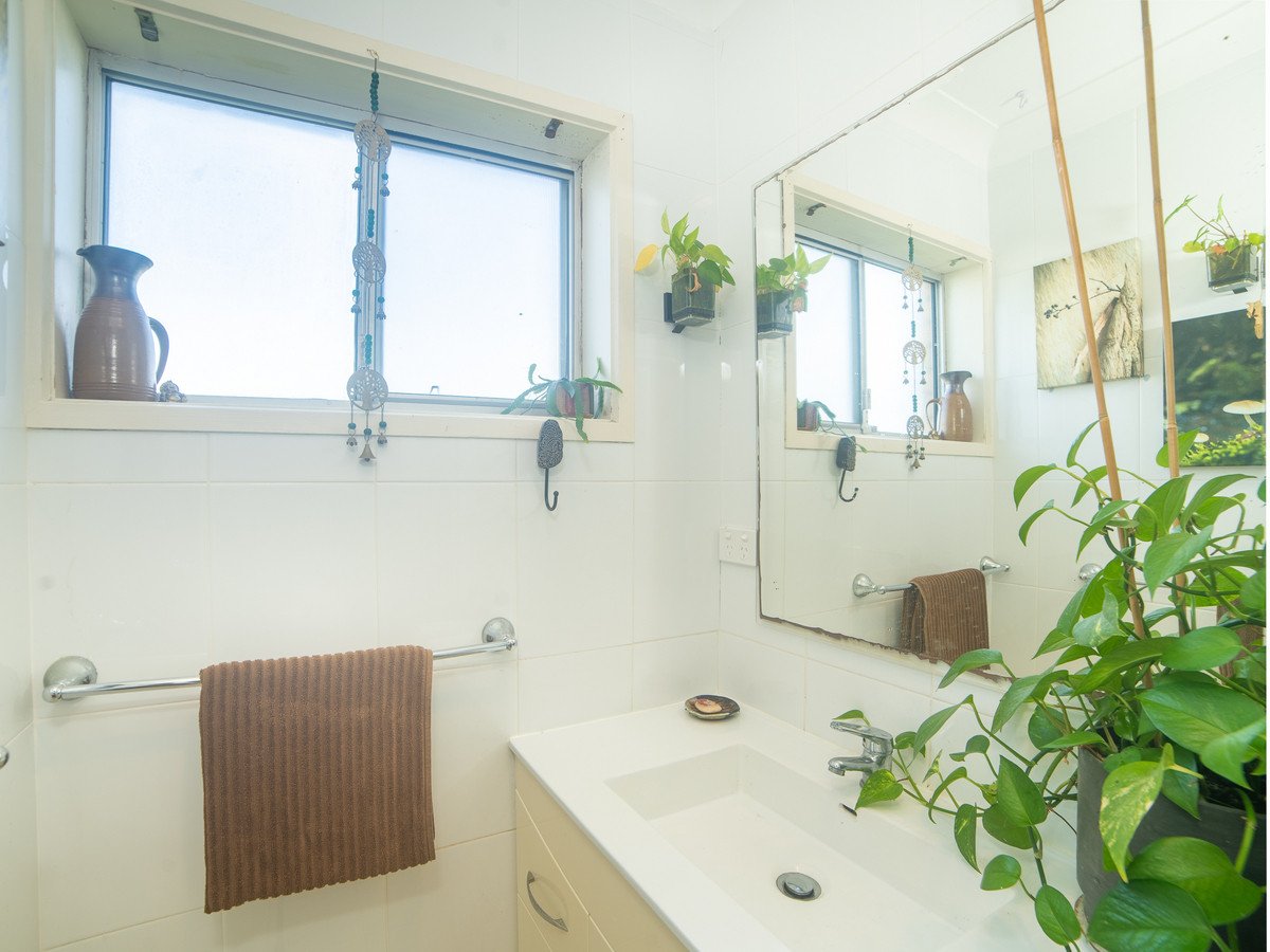 5/10 Tenth Avenue Palm Beach 7