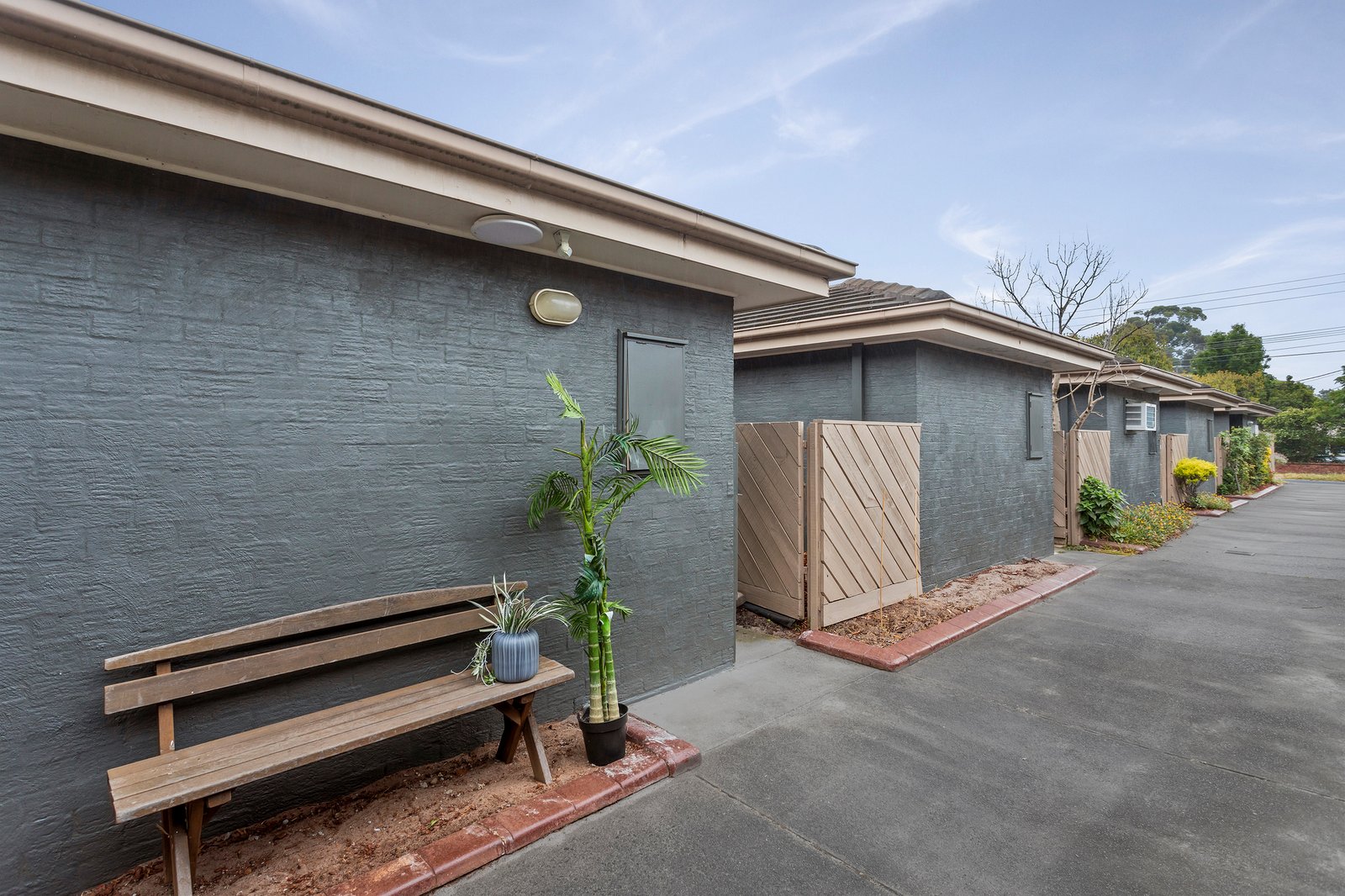 Real Estate and Property in 5/10 Wattle Grove, Mckinnon, VIC