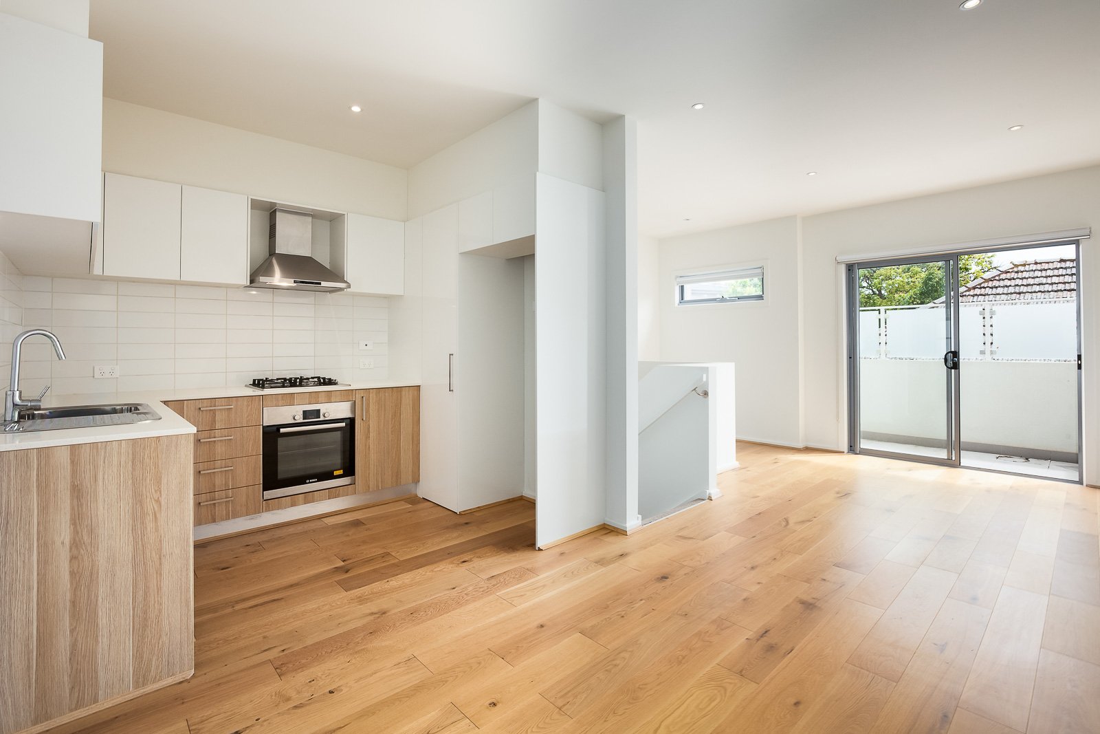 Gallery: 5/101 Centre Road