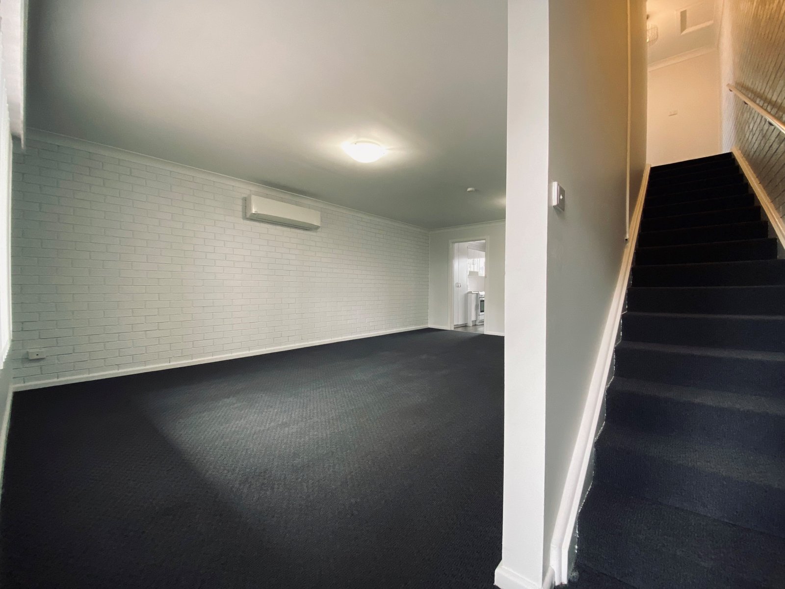 5/104 Denison Street TAMWORTH 4