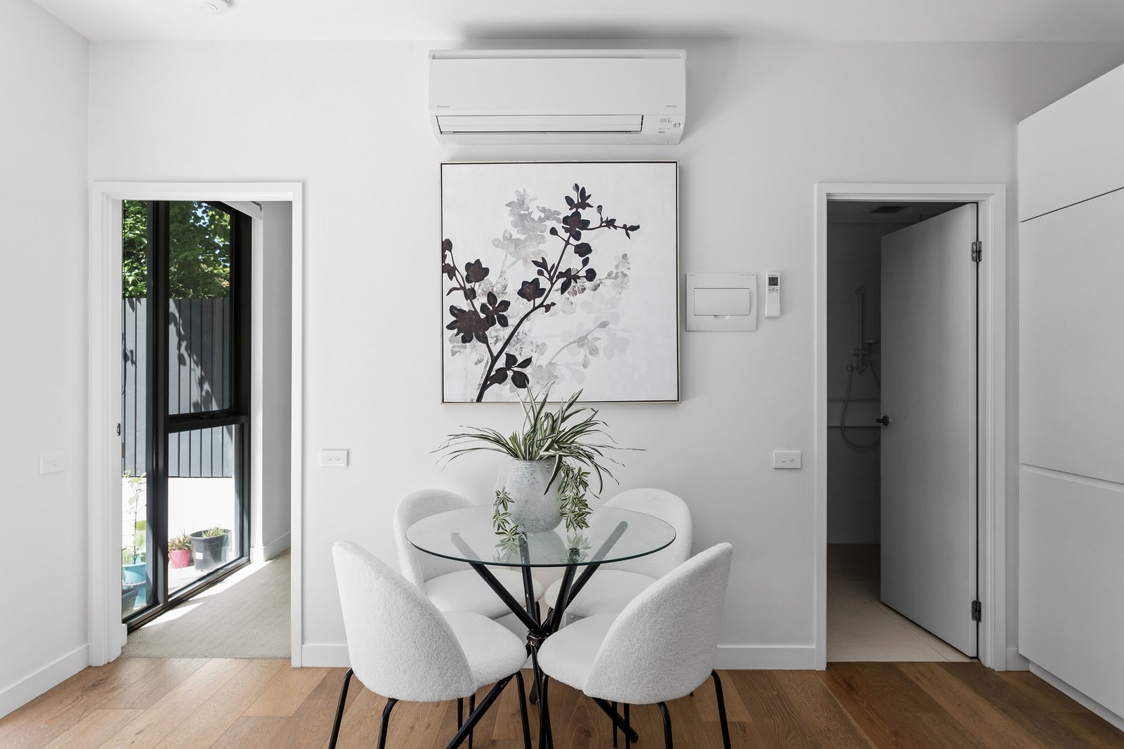 Real Estate and Property in 5/1044 Glen Huntly Road, Caulfield South, VIC