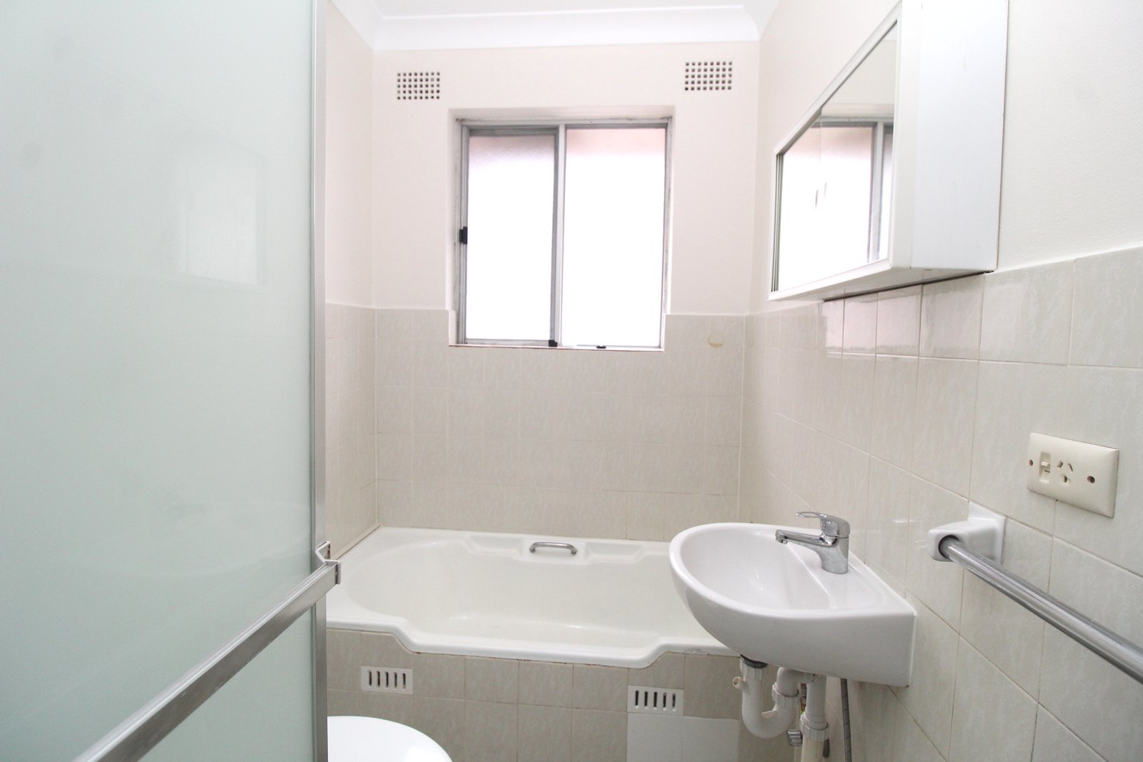 5/106 Sproule Street LAKEMBA 7