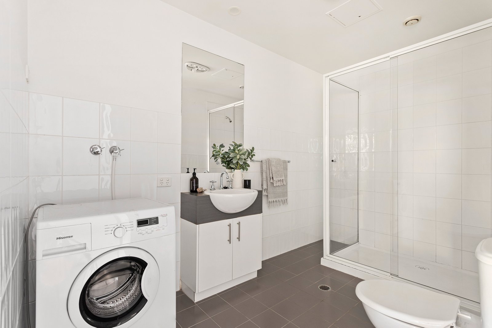 Real Estate and Property in 5/109 Wellington Street, St Kilda, VIC