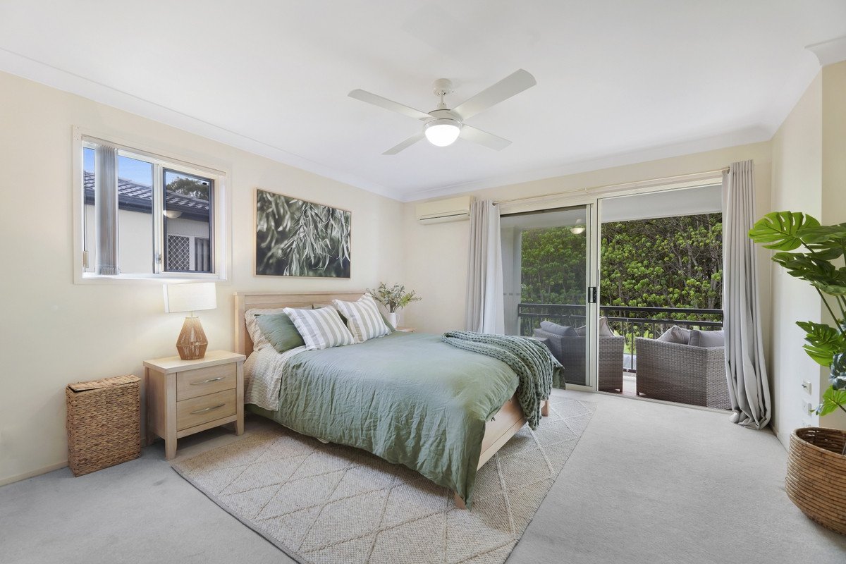 5/11-17 Beachcomber Court Burleigh Waters 8
