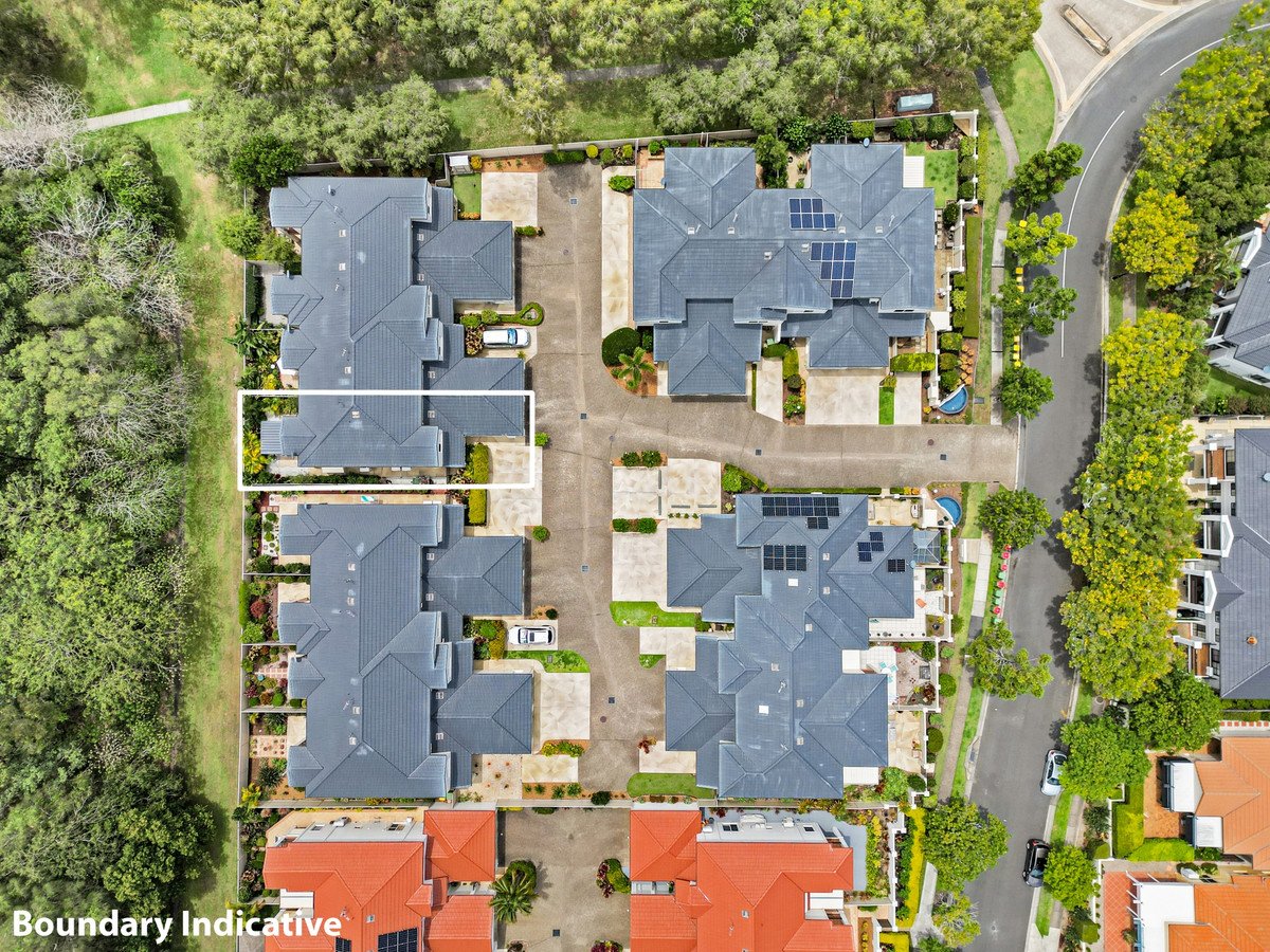 5/11-17 Beachcomber Court Burleigh Waters 21