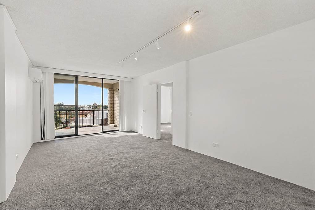 51/1-3 Dalley Street BONDI JUNCTION 1