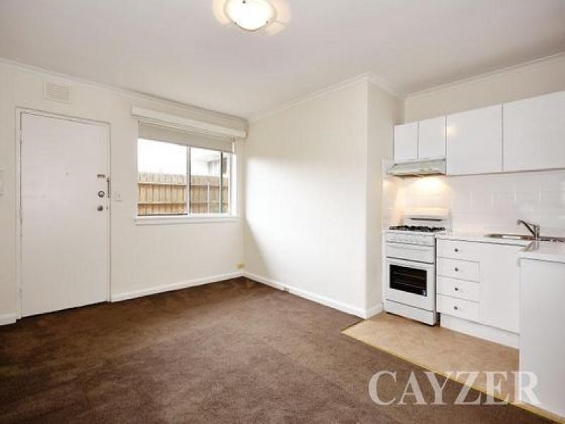 Gallery: 5/11 Marine Parade