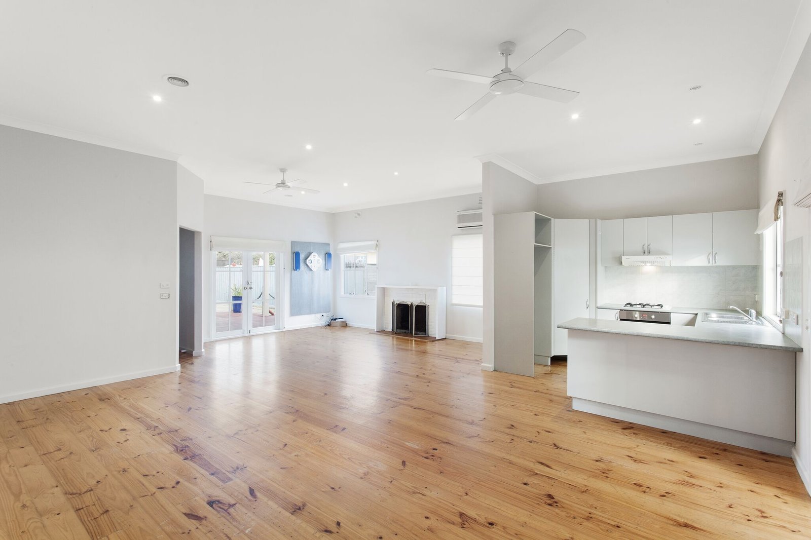Gallery: 511 Nepean Highway