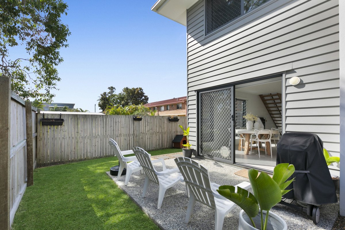 5/11 Parry Street Tweed Heads South 18