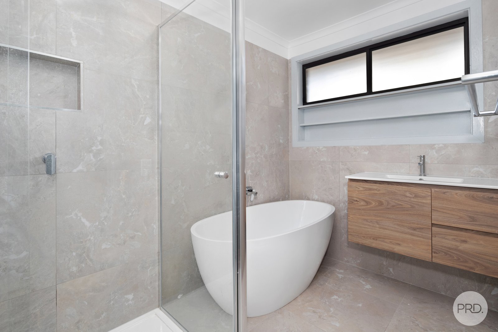 511 Rubicon Street SEBASTOPOL 6