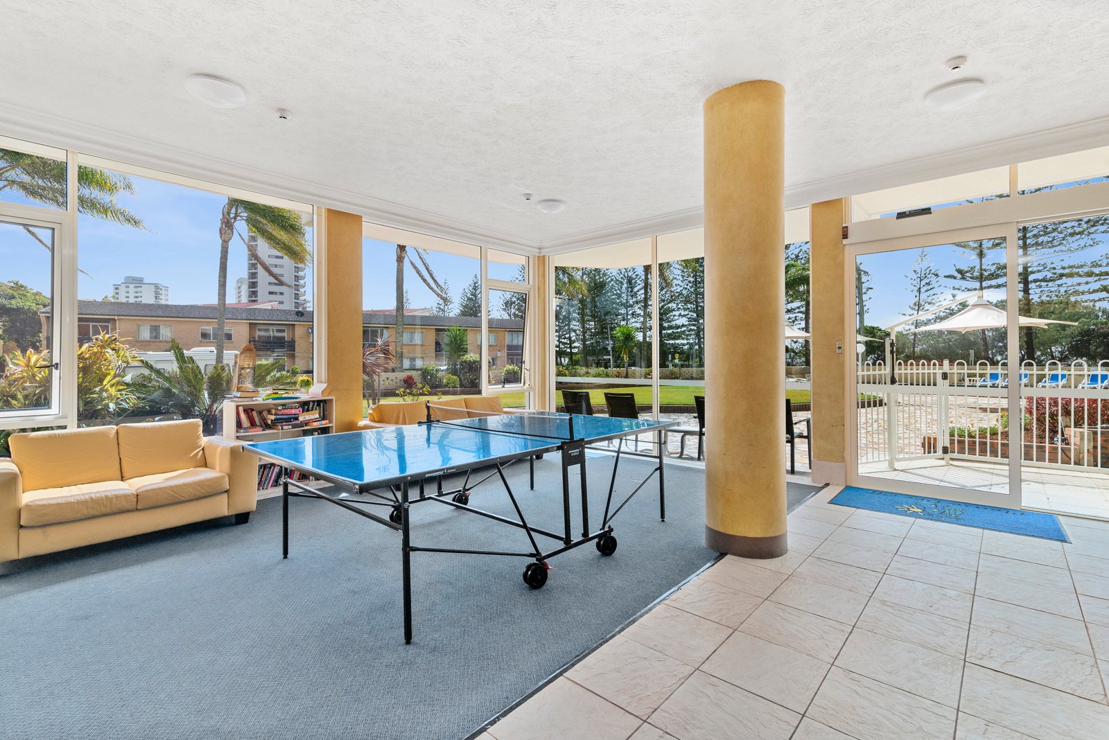 51/114 The Esplanade BURLEIGH HEADS 15