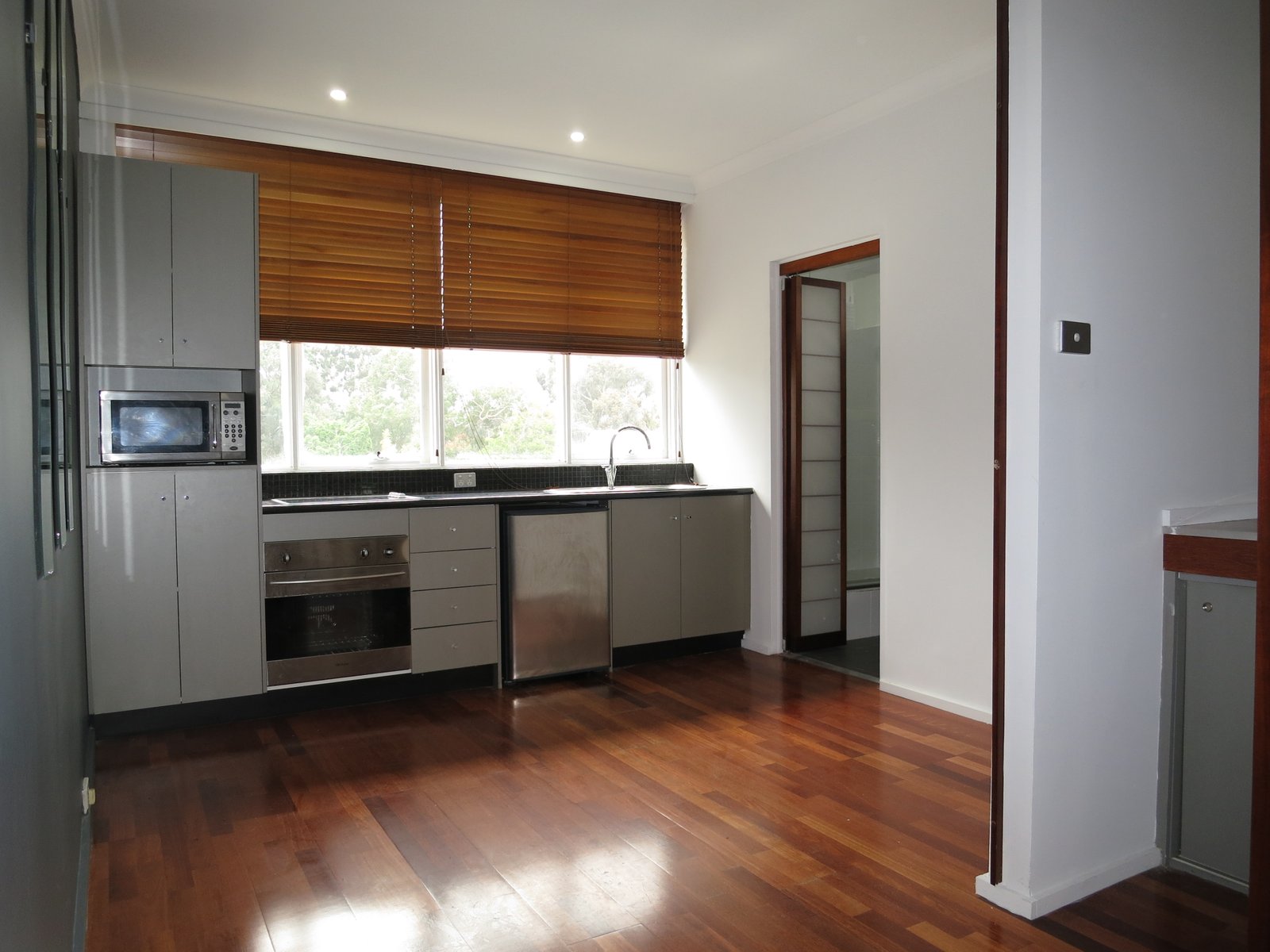 Gallery: 51/116 Inkerman Street