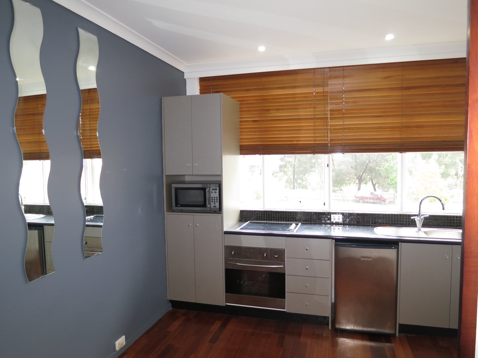 Gallery: 51/116 Inkerman Street