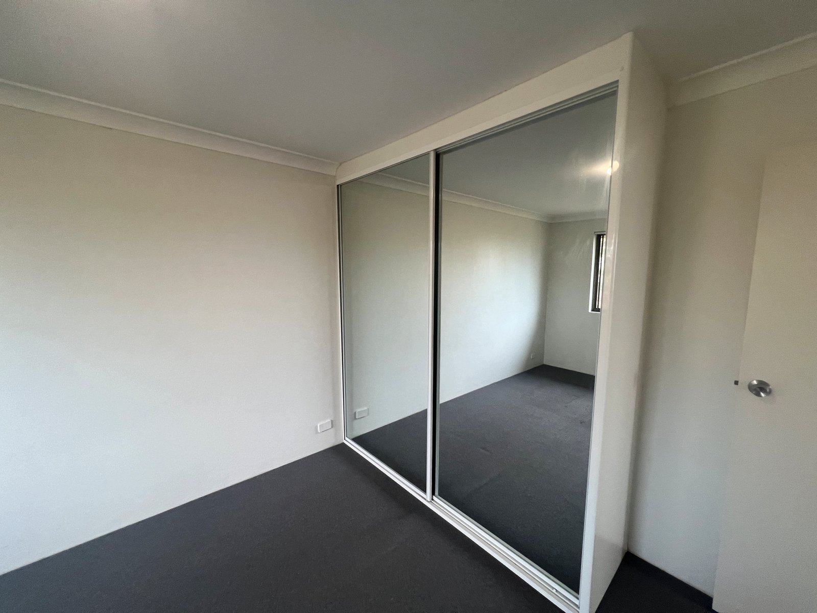 5/113 Moore Street LIVERPOOL 6