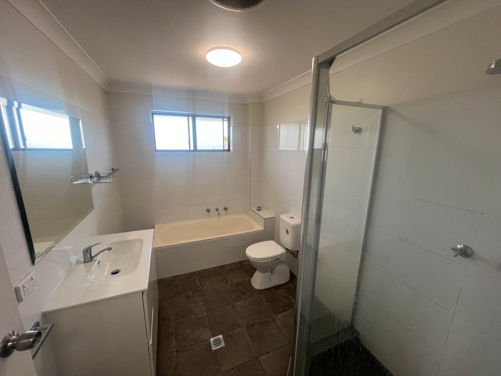 5/113 Moore Street LIVERPOOL 9