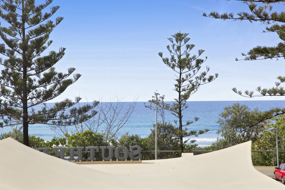 5/114 The Esplanade BURLEIGH HEADS 16