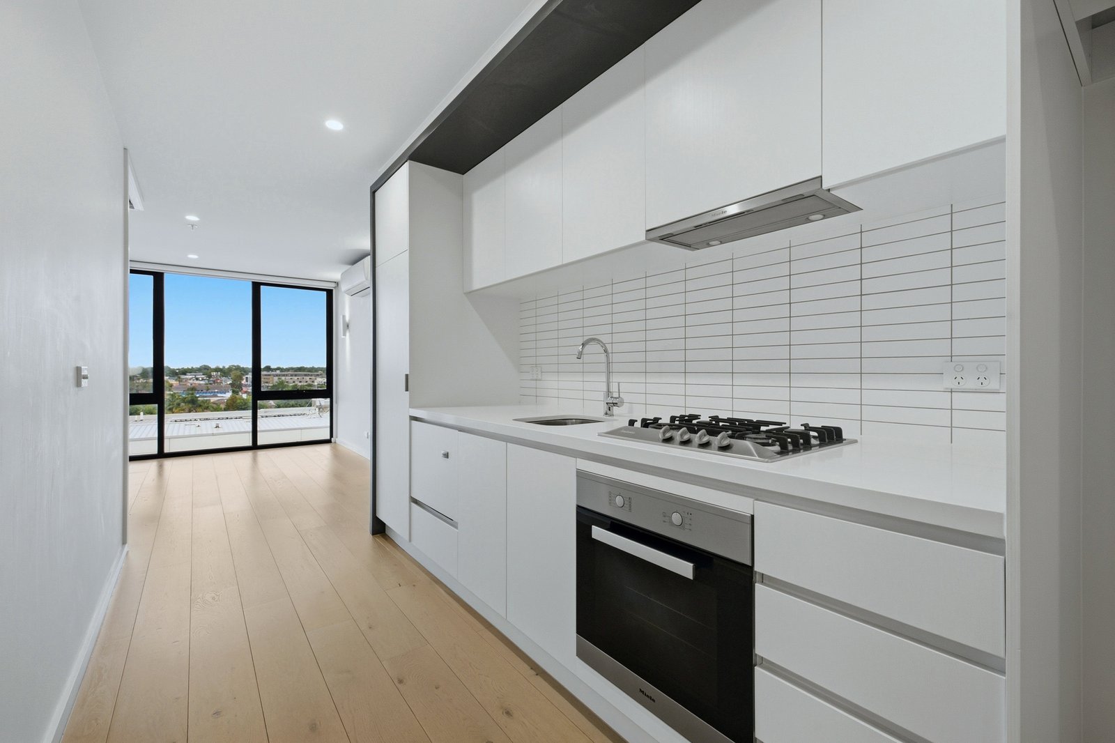 Gallery: 511/7 Balcombe Road
