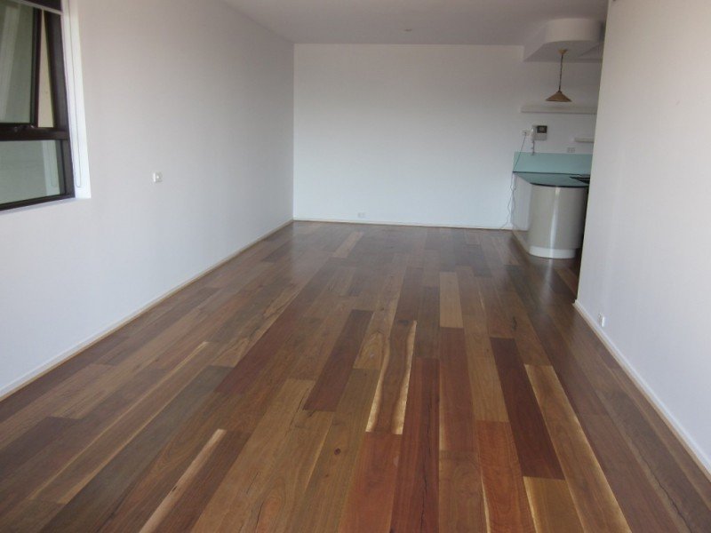 Gallery: 51/174 Esplanade East