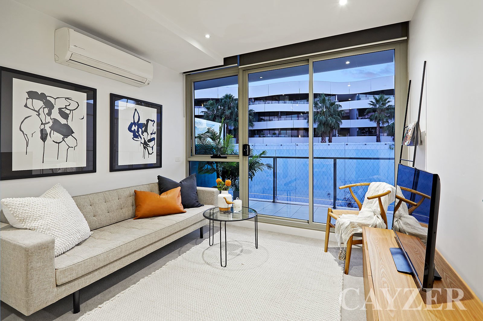 Gallery: 511/99 Dow Street